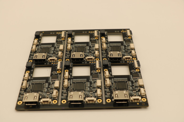 Производитель сборки Quick Turn SMT PCB с минимальным отверстием 0,1 мм OEM