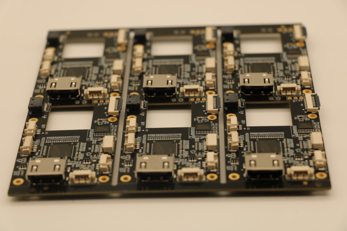 Qulified PCB SMT组装PCB原型组装制造服务