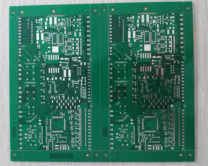 4 Layers FR4 PCB Circuit Board Green Soldmask With Blind Via