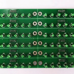 1.6mm厚2OZ 4层FR4 LED照明SMT PCB板组件白色丝网绿色阻焊板